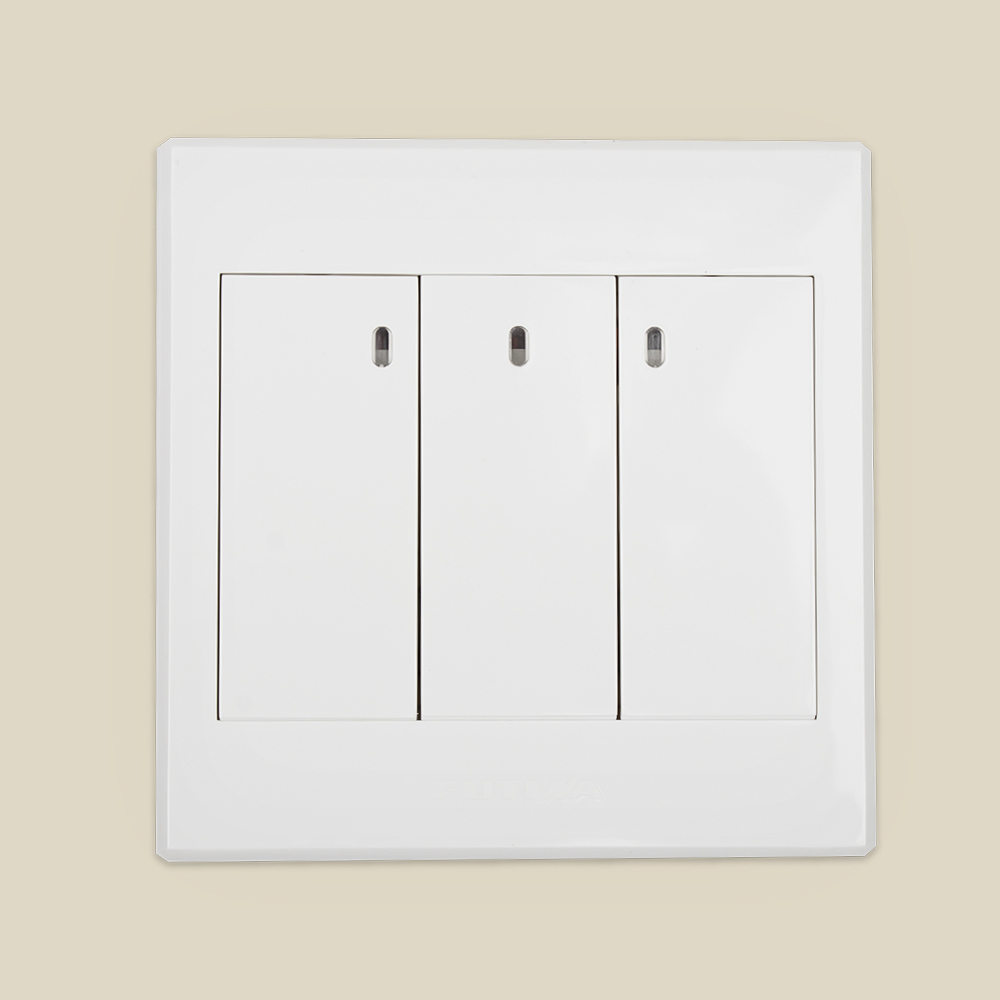 فوتينا ثلاث مفاتيح كهرباء لمس - أبيض