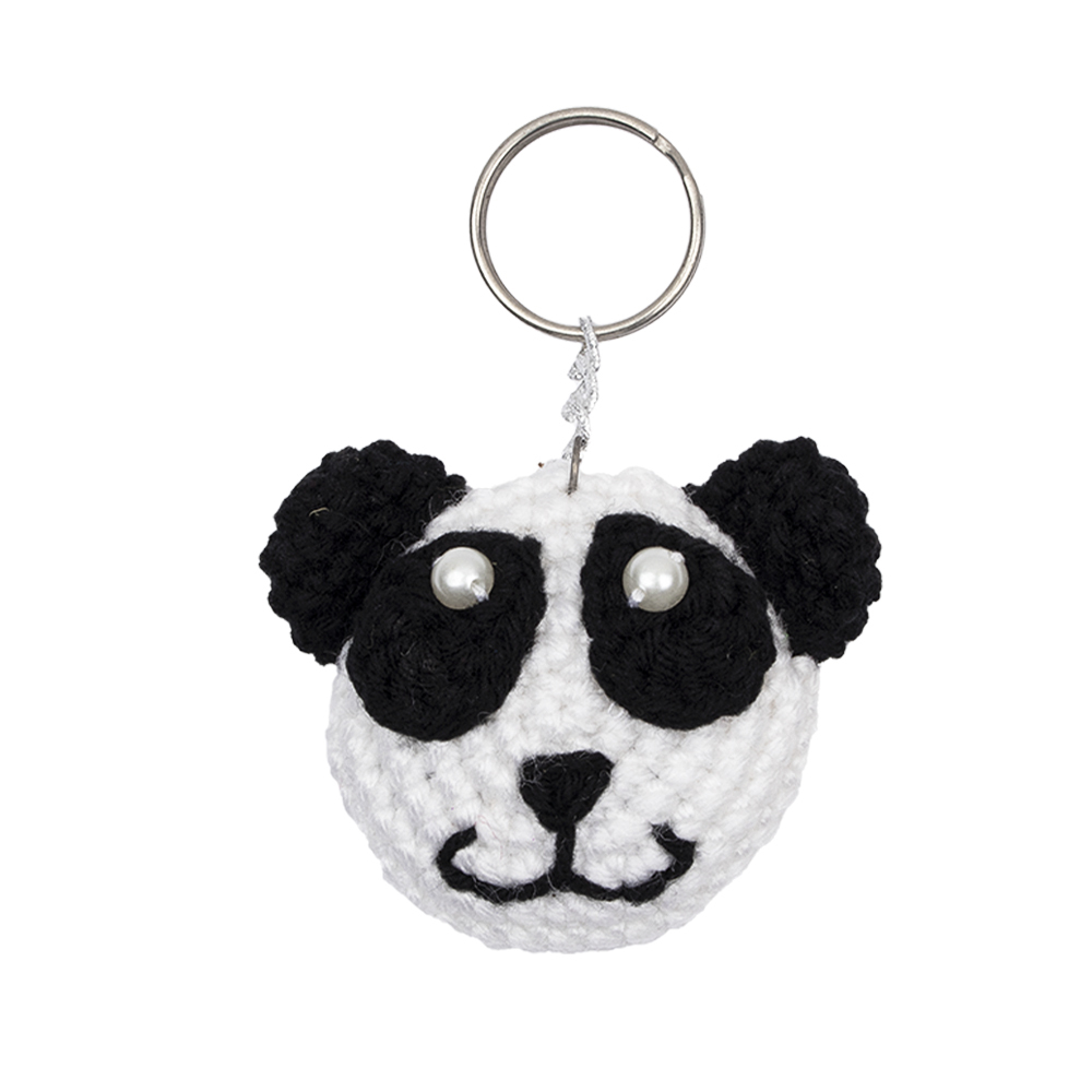 كروشية ميدالية على شكل دب الباندا