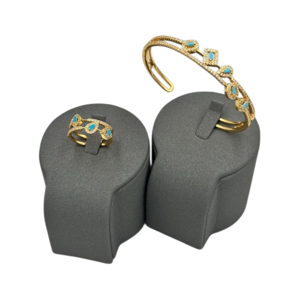 اسورة زركون مع الخاتم لون ذهبي بأفصاص زرقاء