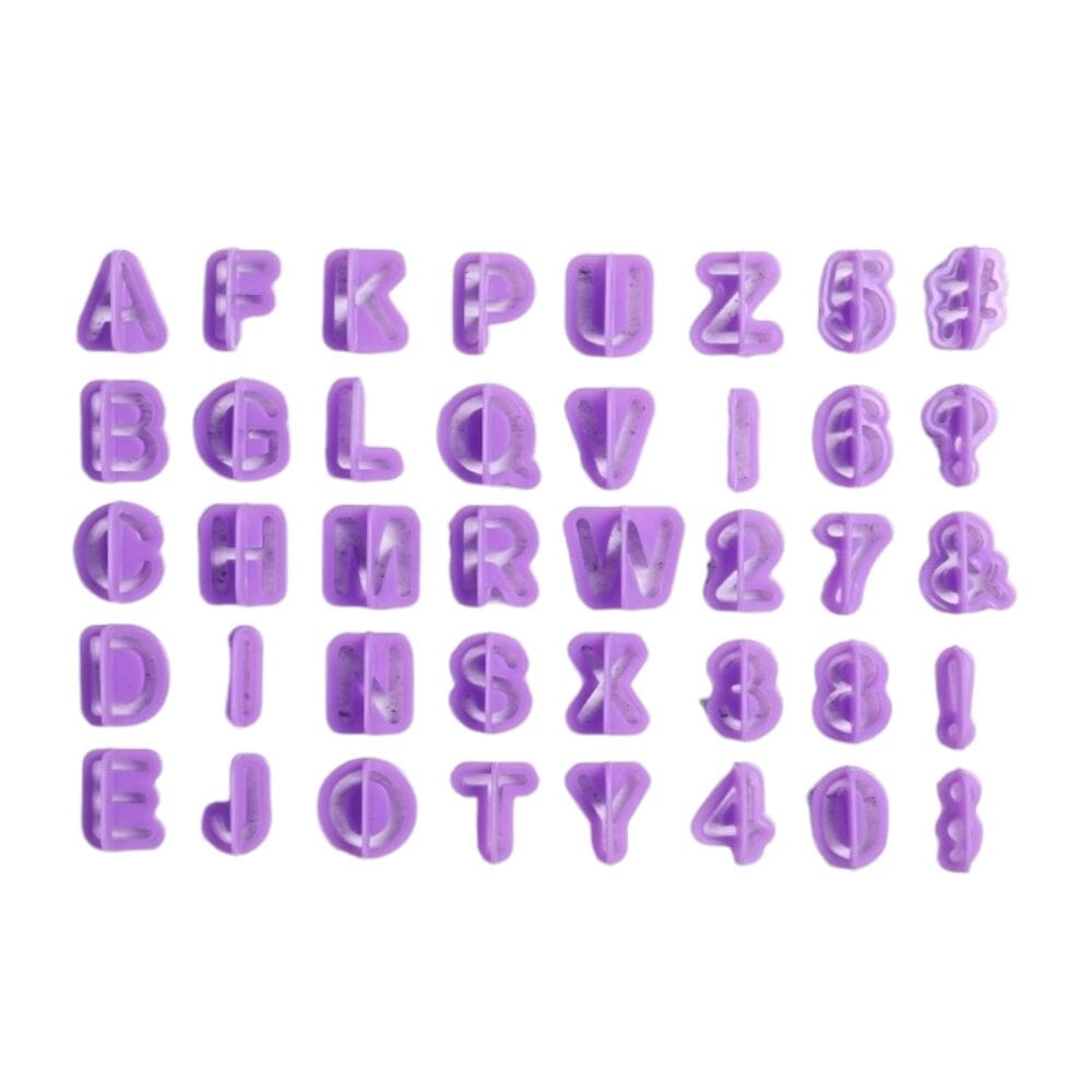  طقم قطاعة بسكويت بلاستيك على شكل حروف و أرقام - 40 قطعة 