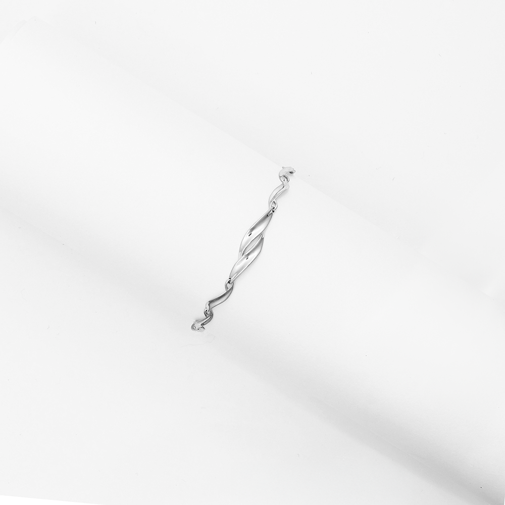 سوار يد فضة