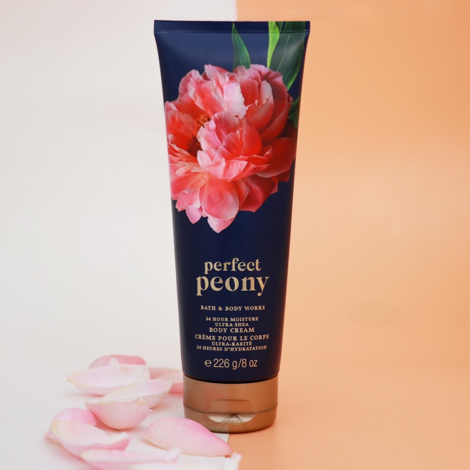 باث اند بودي ووركس كريم جسم PERFECT PEONY غني بزبدة الشيا- 226 جم
