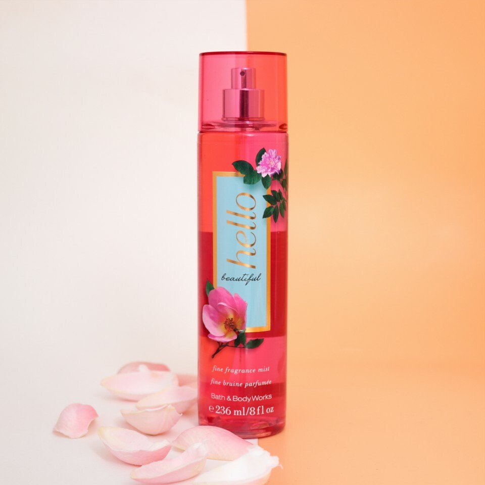 باث اند بودي ووركس بخاخ عطري HELLO BEAUTIFUL - سعة 236 مل