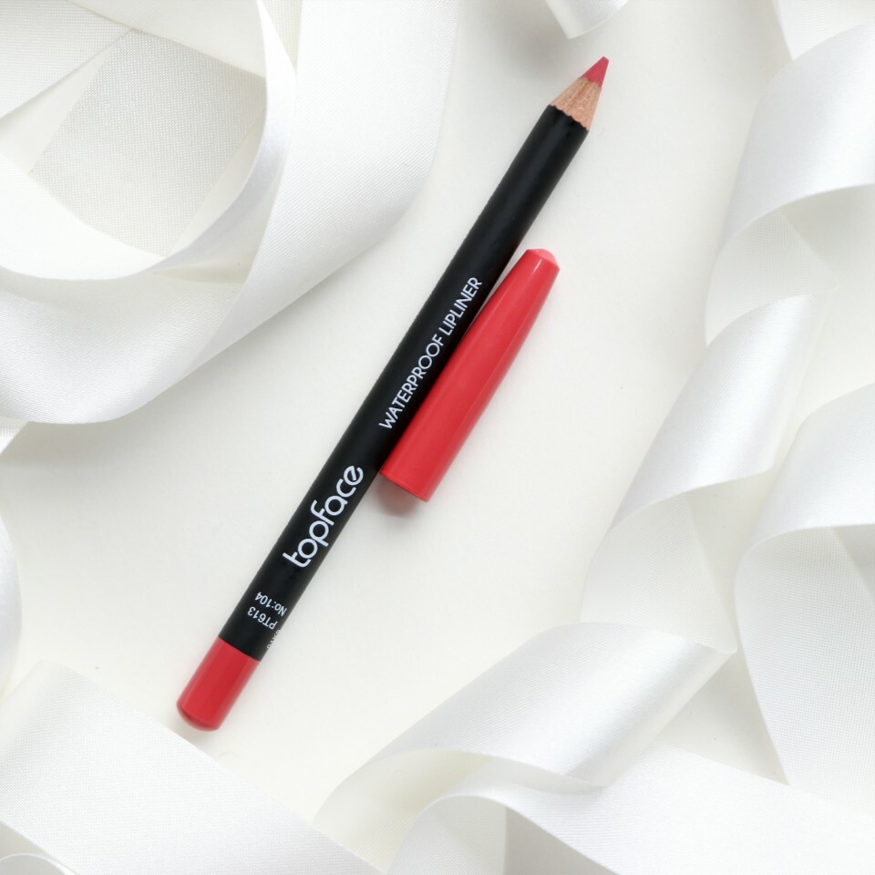 توب فيس قلم تحديد شفاة بيرفكت مقاوم للماء