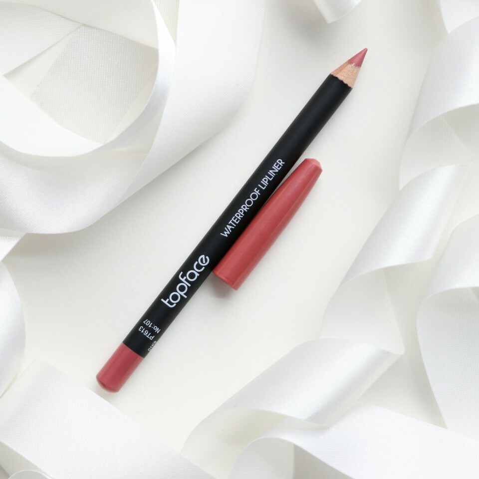 توب فيس قلم تحديد شفاة بيرفكت مقاوم للماء