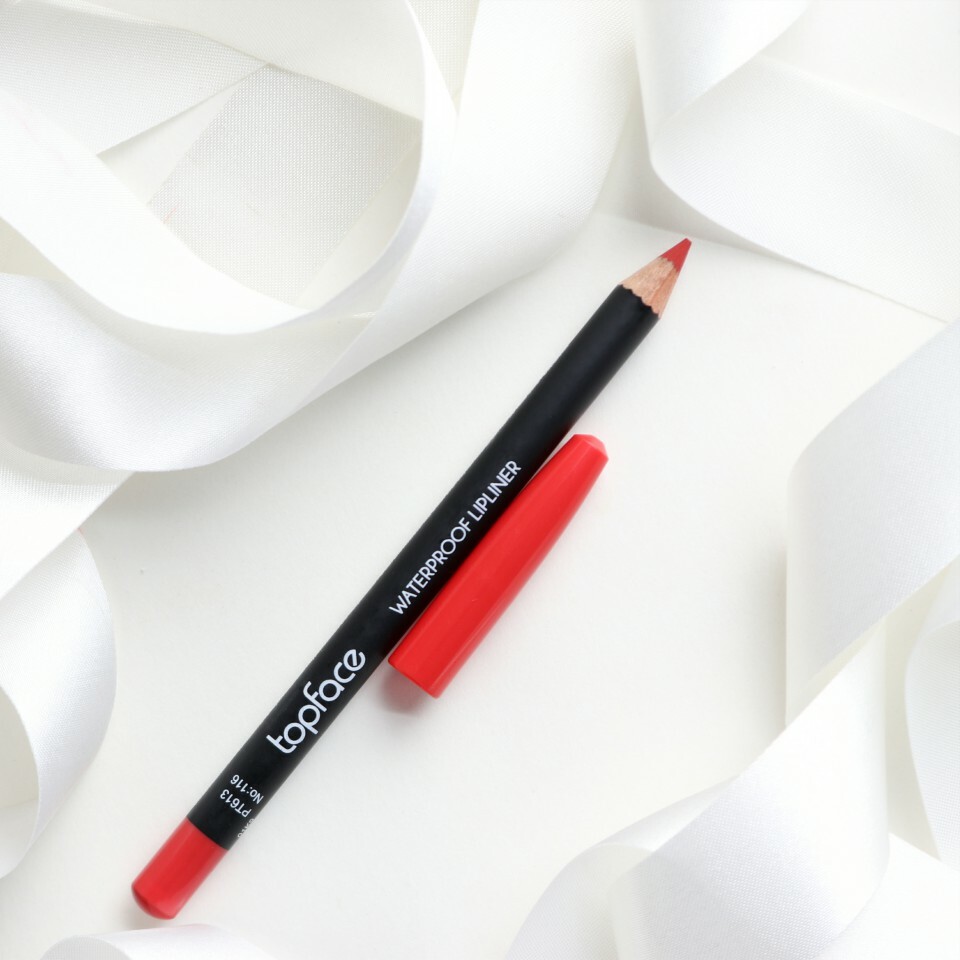 توب فيس قلم تحديد شفاة بيرفكت مقاوم للماء