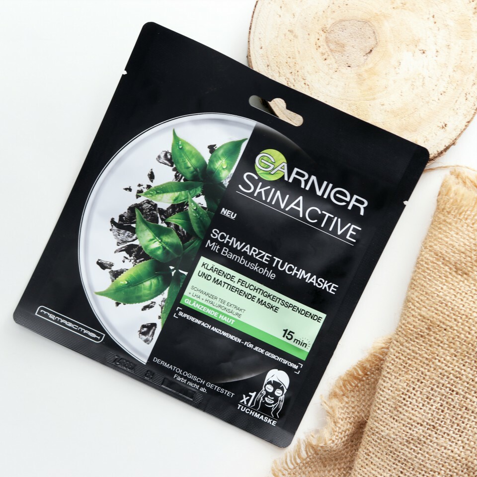 غارنييه قناع الفحم المرطب والمنقي للبشرة