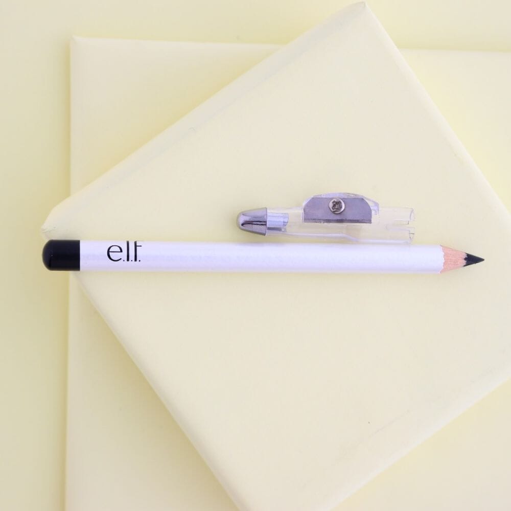 إيلف كحل مفتح - أسود