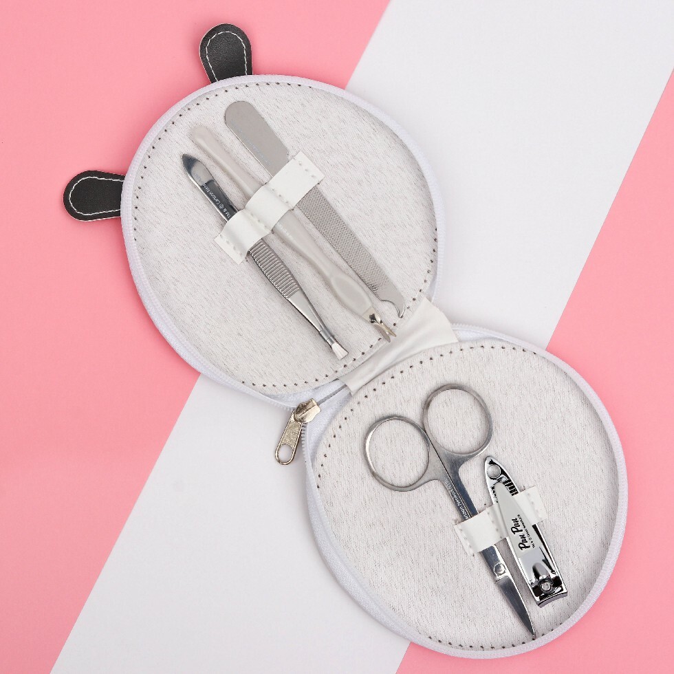 حقيبة لمجموعة العناية بالأظافر