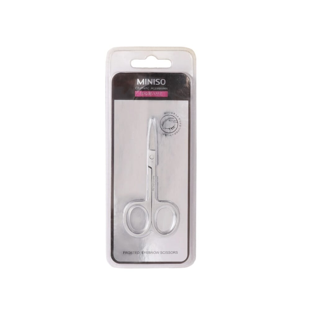 مقص لتهذيب الحواجب