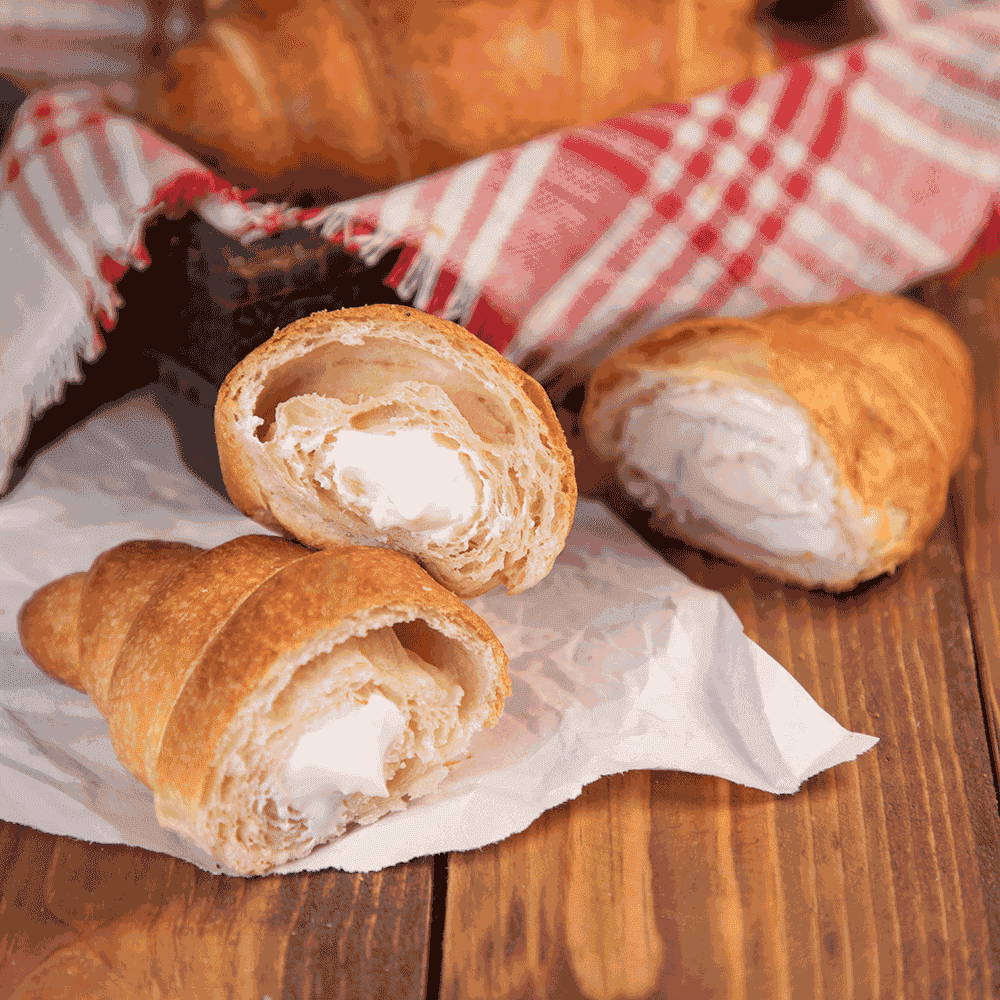 موكا كرواسان بالجبن السائل